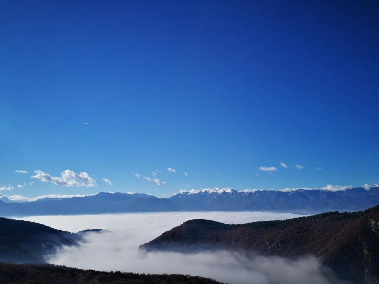 Семеен Хотел Скендерова Къща Leshten Buitenkant foto
