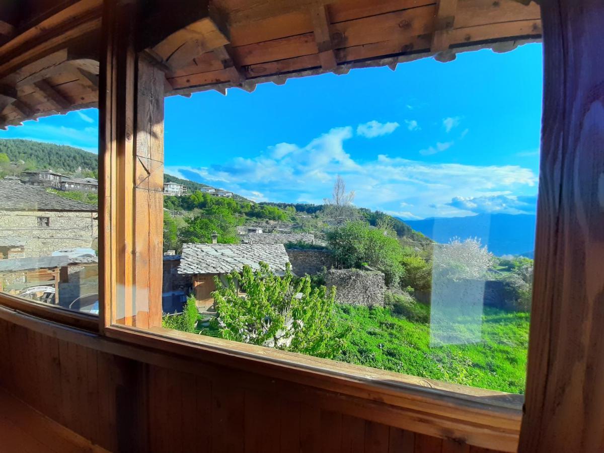 Семеен Хотел Скендерова Къща Leshten Buitenkant foto